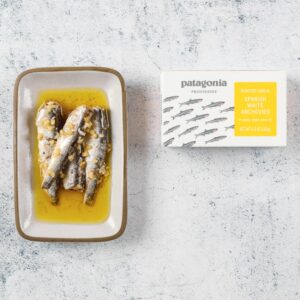 Patagonia Roasted Garlic Spanish White Anchovies (4.2 oz can)